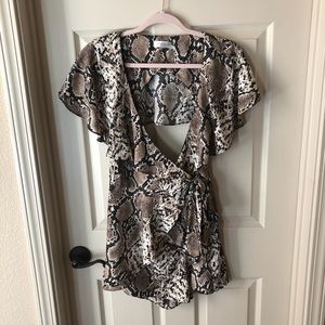 Vestique Wrap Romper